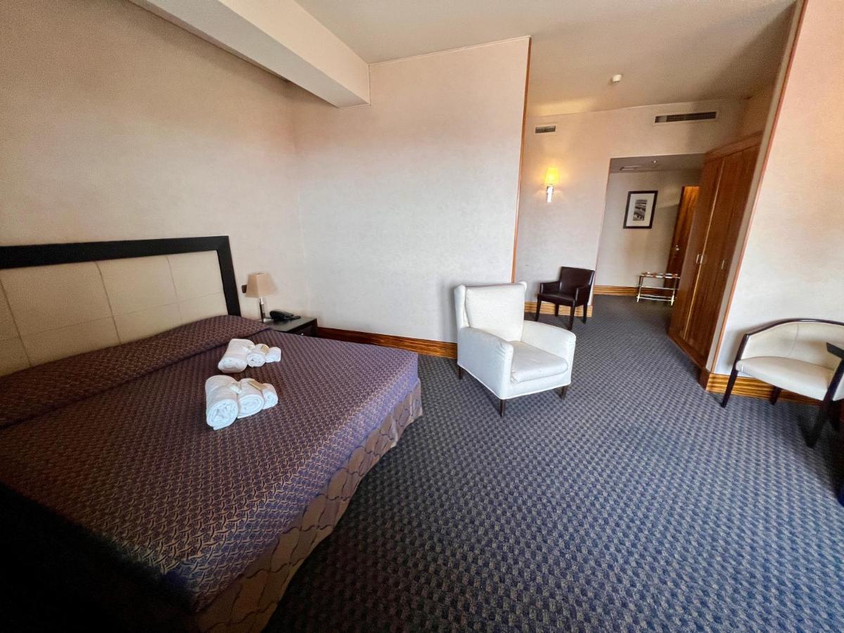 Hotel La Fenice 벨파소 외부 사진