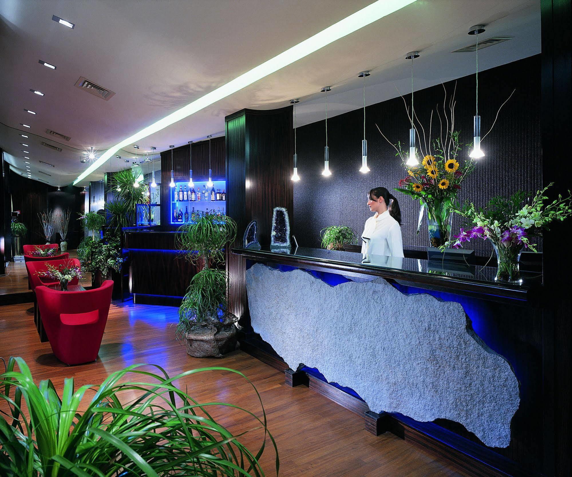 Hotel La Fenice 벨파소 외부 사진